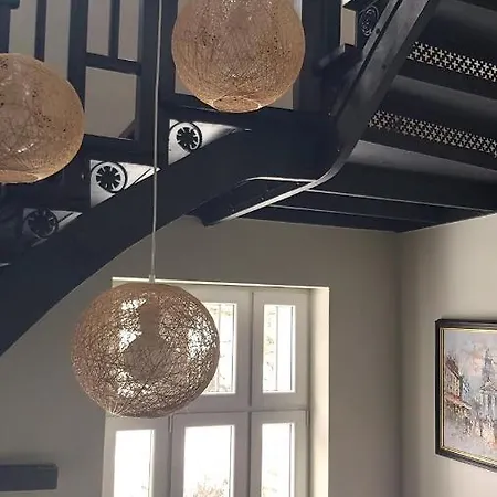 Lessing 3* פולניסה-ז'דוז'