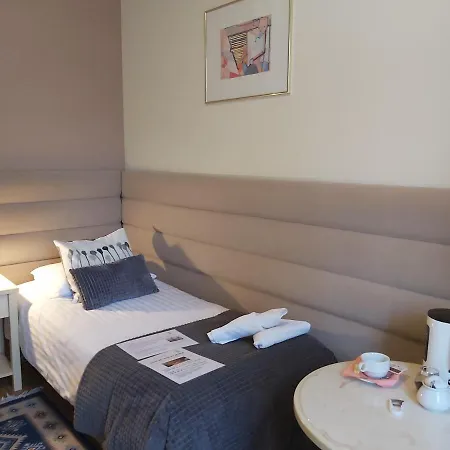 Bed & Breakfast Lessing