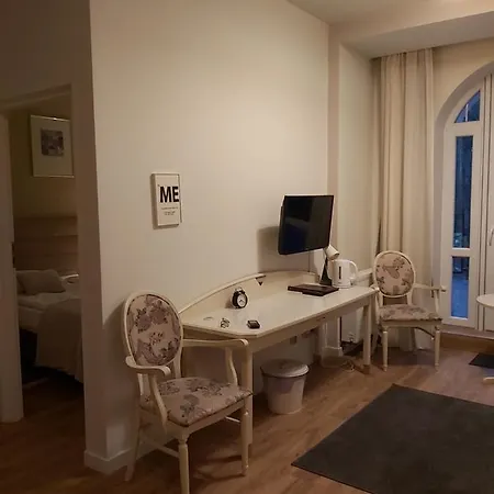 Lessing 4* بولانيكا- زدروي