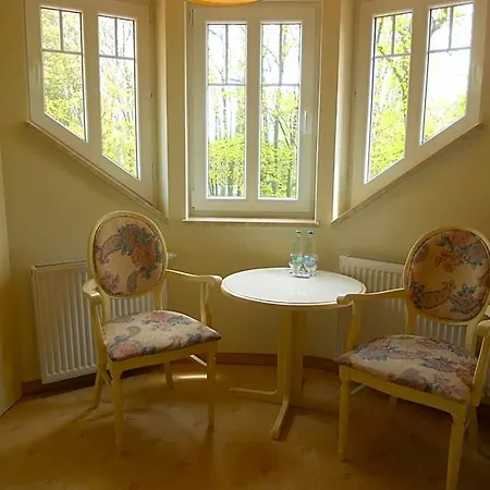 Lessing Bed & Breakfast