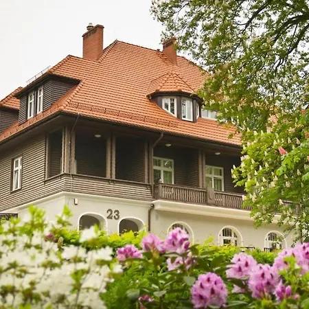 Bed & Breakfast Lessing Polanica-Zdroj