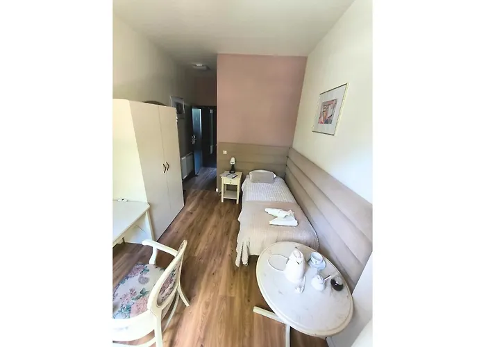 Lessing Polanica-Zdrój